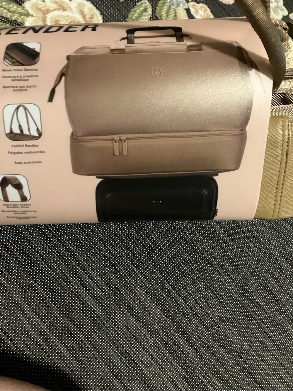 SwissGear Beige Weekender Travel Bag with Tan Handles-measurements in photo - Picture 8 of 10